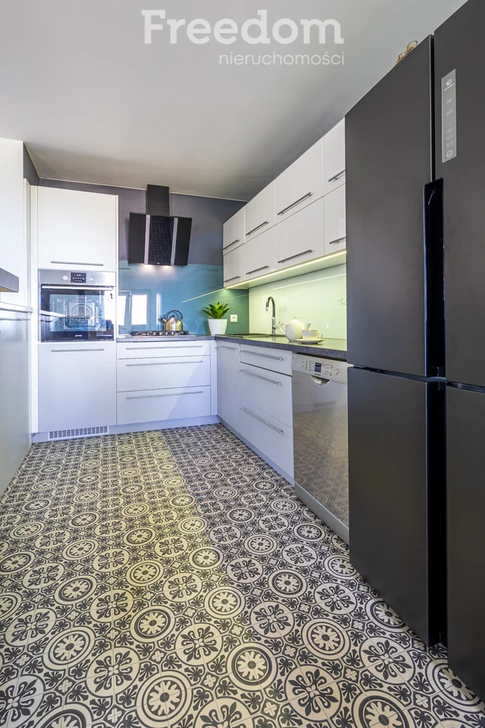 4 pokoje, mieszkanie 237,83 m², piętro 1, oferta nr , 39203/3685/OMS, Rogoźno, Fabryczna