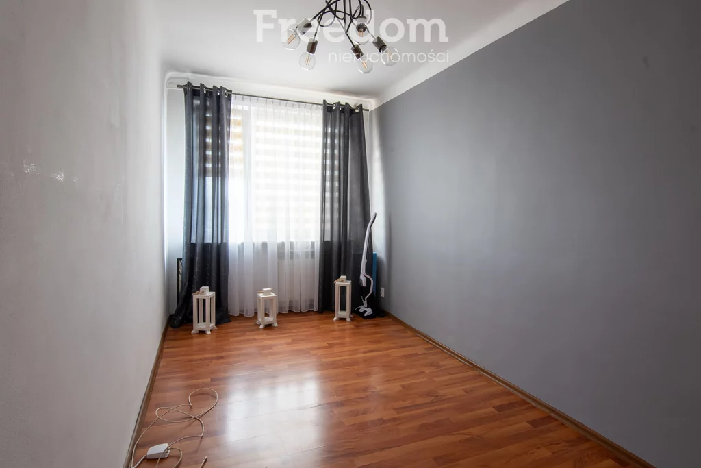 4 pokoje, mieszkanie 65,00 m², piętro 4, oferta nr , 32187/3685/OMS, Radom, Garbarska