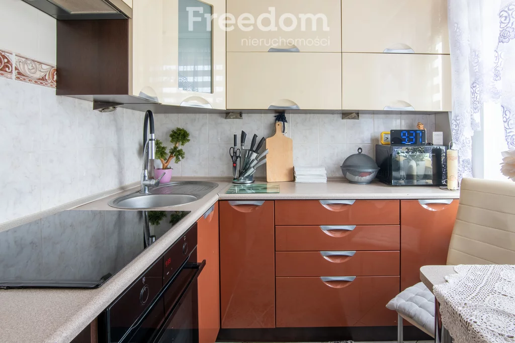 4 pokoje, mieszkanie 65,00 m², piętro 4, oferta nr , 32187/3685/OMS, Radom, Garbarska