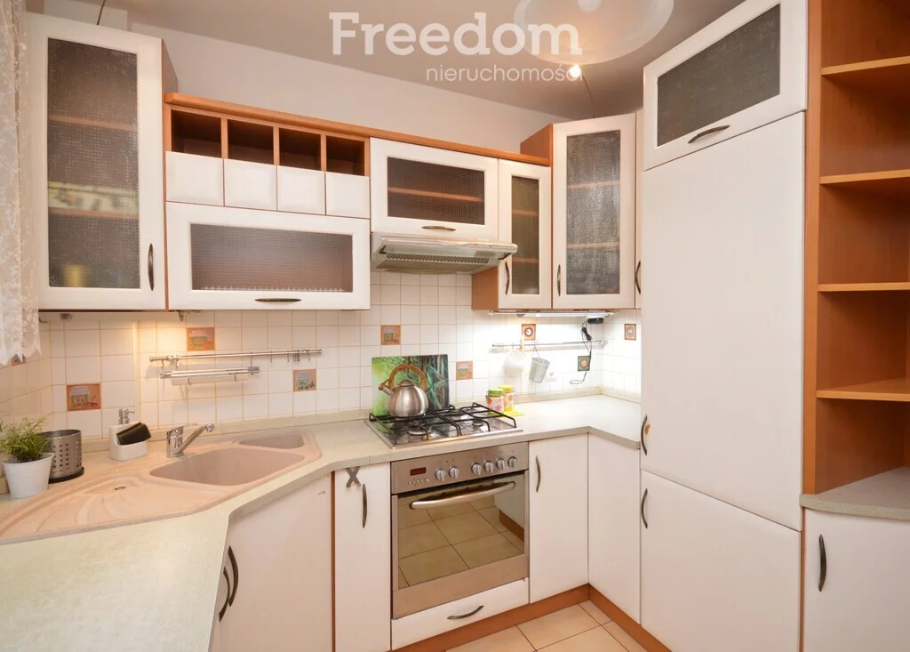 4 pokoje, mieszkanie 70,00 m², piętro 5, oferta nr , 38022/3685/OMS, Łódź, Julianowska