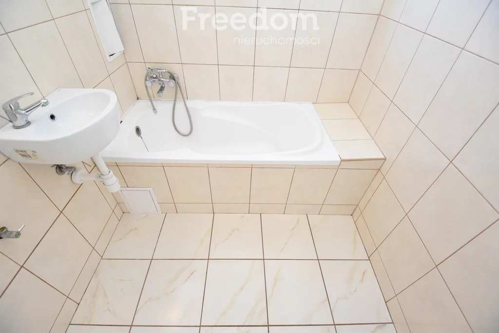 4 pokoje, mieszkanie 69,20 m², piętro 4, oferta nr , 39993/3685/OMS, Namysłów