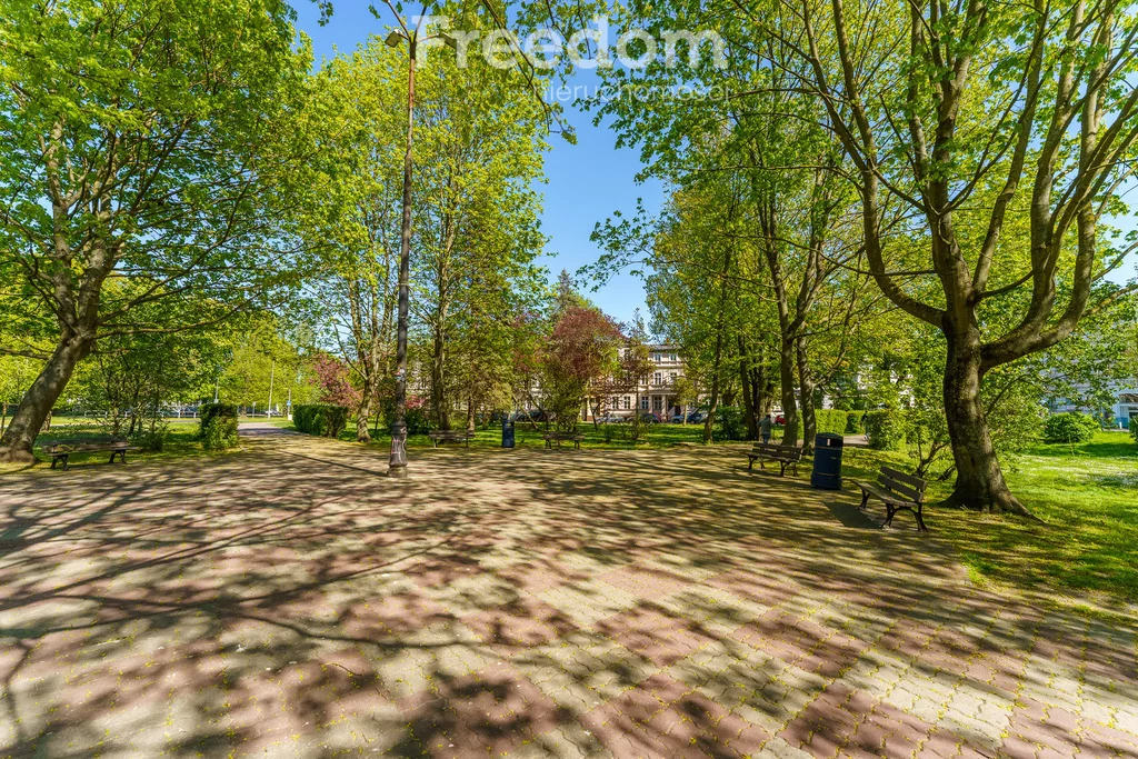 4 pokoje, mieszkanie 96,69 m², piętro 1, oferta nr , 39730/3685/OMS, Kołobrzeg, Pomorska