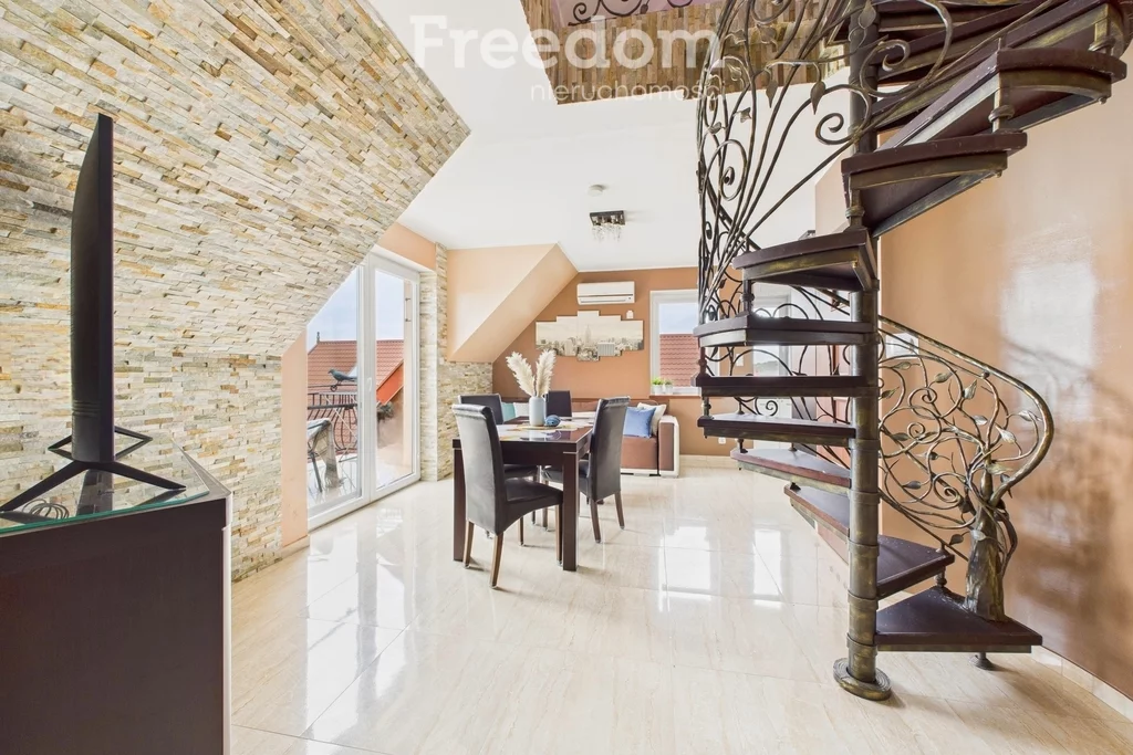 4 pokoje, mieszkanie 50,73 m², piętro 2, oferta nr , 40645/3685/OMS, Krynica Morska, Rybacka
