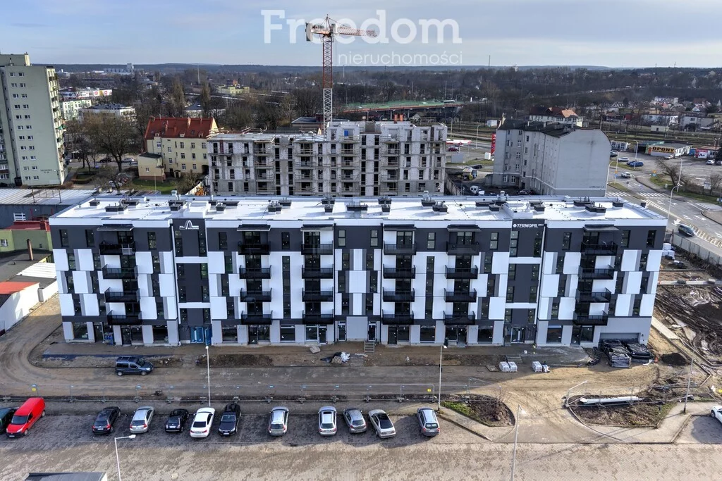 4 pokoje, mieszkanie 95,46 m², piętro 8, oferta nr , 38233/3685/OMS, Piła, Rynkowa