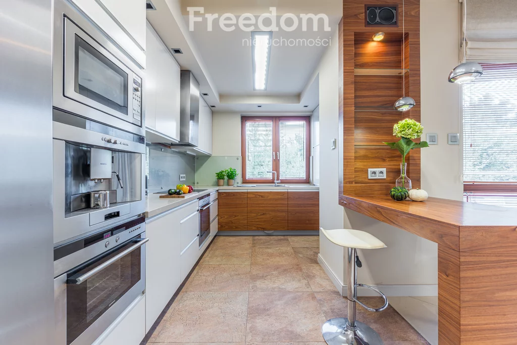 4 pokoje, apartament 132,60 m², piętro 3, oferta nr , 40261/3685/OMS, Warszawa, Śródmieście, Śródmieście, Stawki