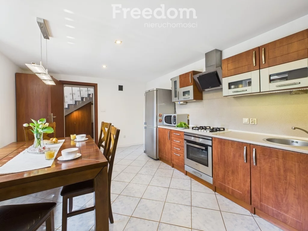 4 pokoje, mieszkanie 131,77 m², parter, oferta nr , 40239/3685/OMS, Żywiec, Świętokrzyska