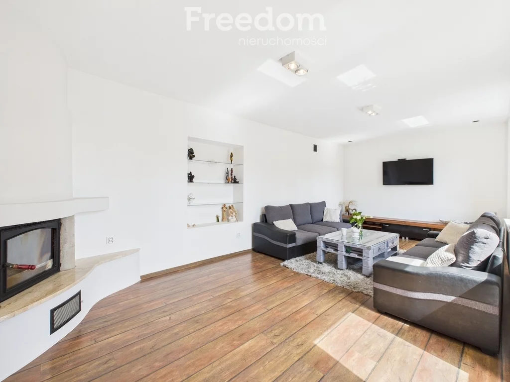 4 pokoje, mieszkanie 131,77 m², parter, oferta nr , 40239/3685/OMS, Żywiec, Świętokrzyska