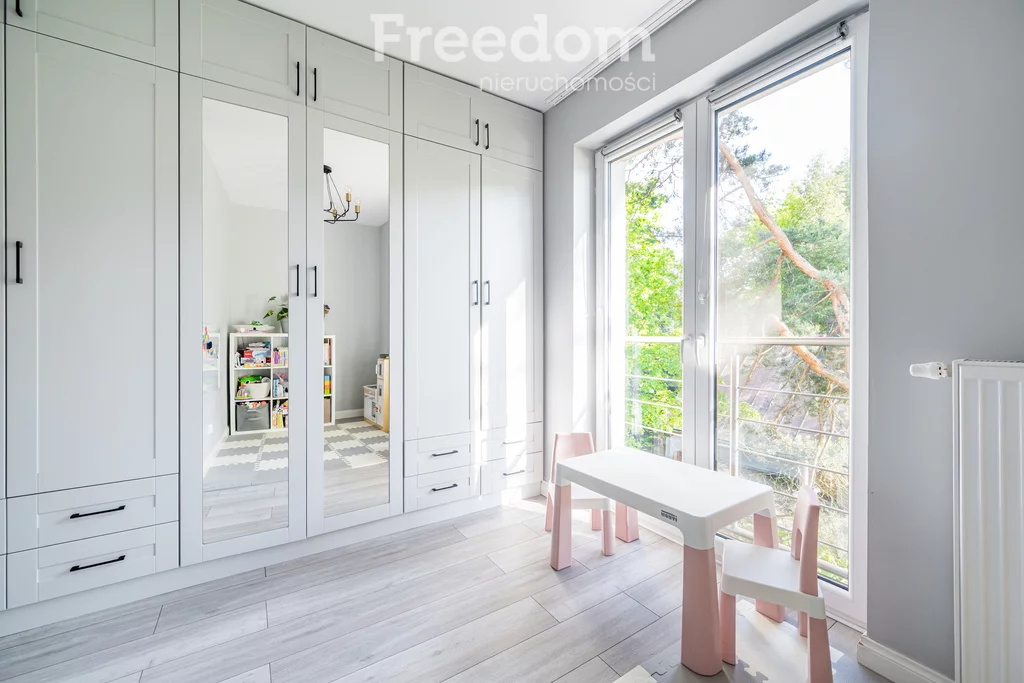 5 pokoi, mieszkanie 126,80 m², piętro 2, oferta nr , 38661/3685/OMS, Sulejówek, Niemcewicza