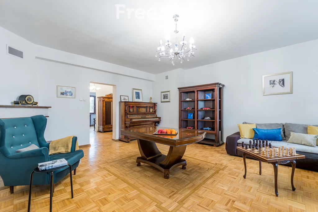 Mieszkanie na sprzedaż, 175,90 m², 6 pokoi, parter, oferta nr 32580/3685/OMS