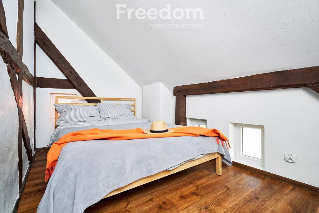 7 pokoi, mieszkanie 107,77 m², piętro 1, oferta nr , 37552/3685/OMS, Mrągowo, Jeziorna
