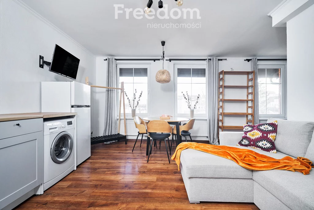 7 pokoi, mieszkanie 107,77 m², piętro 1, oferta nr , 37552/3685/OMS, Mrągowo, Jeziorna