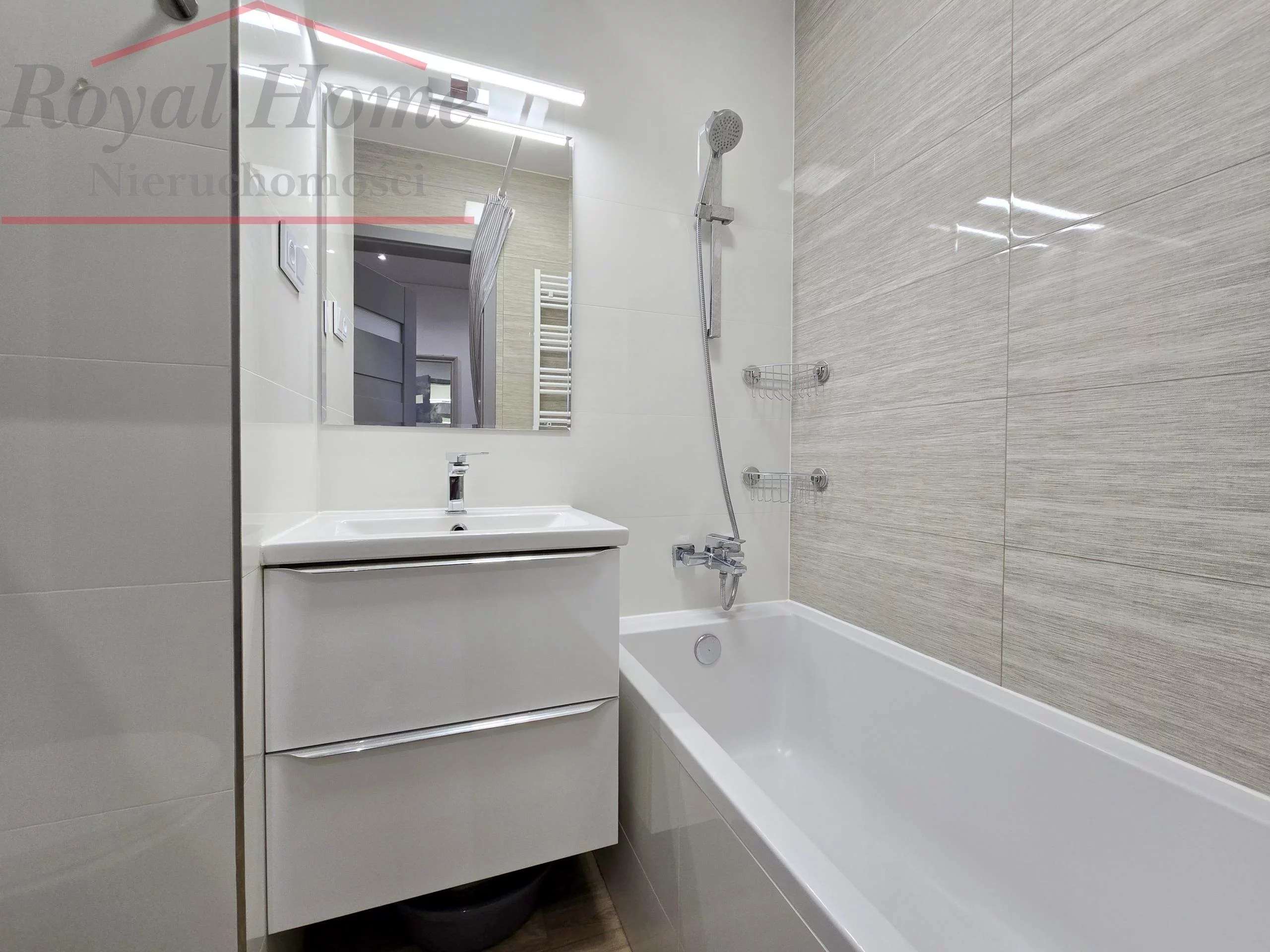 2 pokoje, mieszkanie 62,50 m², piętro 4, oferta nr , 2345, Wrocław, Biskupin-Sępolno-Dąbie-Bartoszowice, Śródmieście, pl. św. Macieja