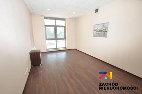 164770227 - zdjęcie nr 0