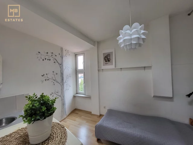 Apartament na sprzedaż, 67,00 m², 4 pokoje, piętro 4, oferta nr MBE-MS-5017