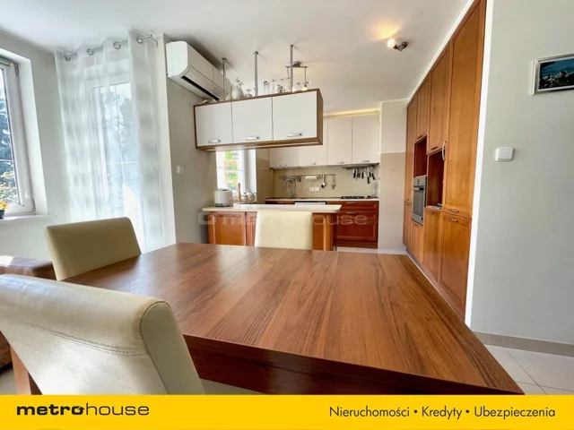 Apartament na sprzedaż, 103,00 m², 4 pokoje, piętro 1, oferta nr SMNEVO167