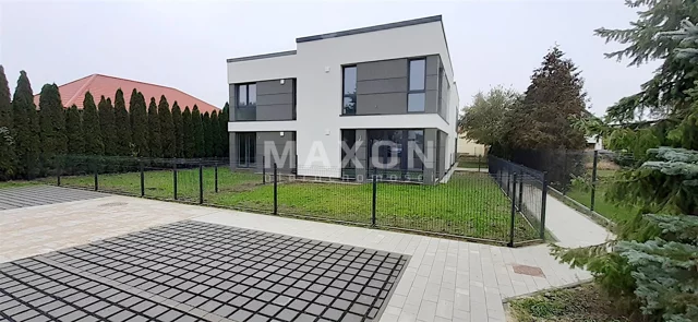 Dom i rezydencja na sprzedaż 106,93 m², oferta nr 11778/DS/MAX