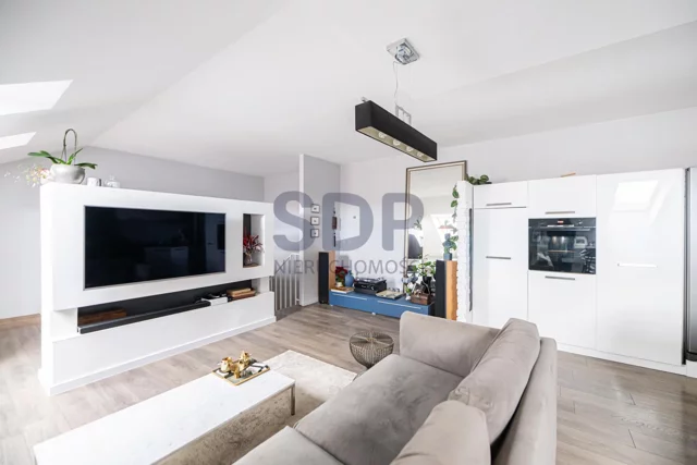 Apartament na sprzedaż 105,00 m², piętro 3, oferta nr 33502