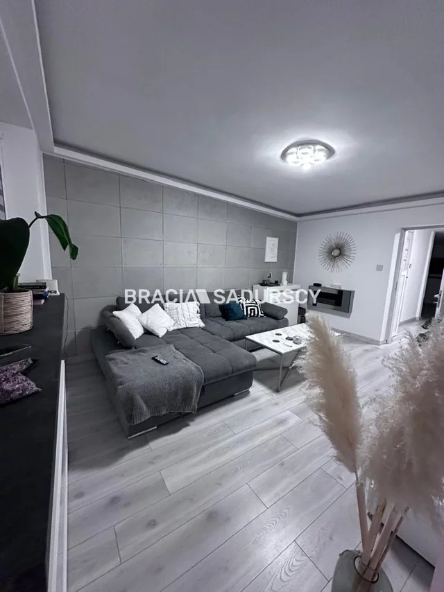 Apartament na sprzedaż 36,00 m², piętro 5, oferta nr BS3-MS-300900