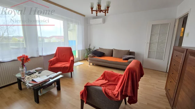 Apartament na sprzedaż, 72,70 m², 4 pokoje, piętro 4, oferta nr 2159