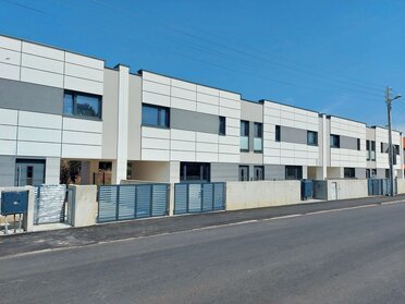 9348528 - zdjęcie nr 2
