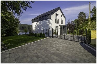 833545 - zdjęcie nr 3