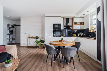 TH467109 - zdjęcie nr 4