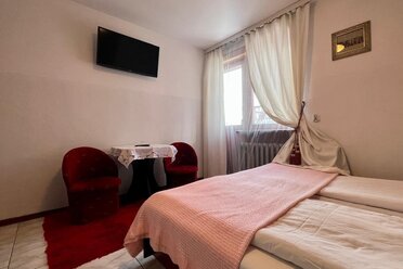 REMAX-1037/2680/ODS - zdjęcie nr 2