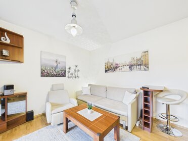 REMAX-552/2680/OMS - zdjęcie nr 3