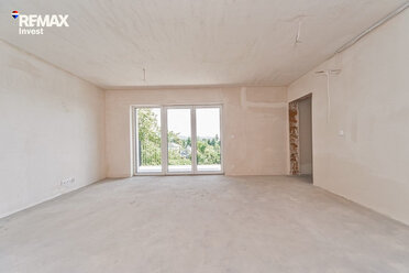 REMAX-260-MS-INVEST - zdjęcie nr 4