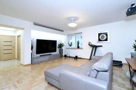 Apartament na sprzedaż 213,40 m², piętro 1, oferta nr A-D557429