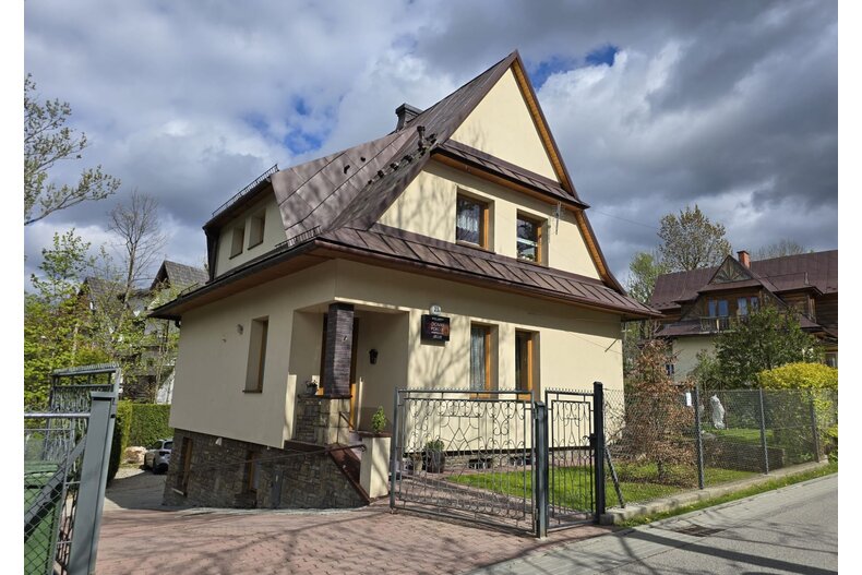 Dom wakacyjny na sprzedaż 350,00 m², oferta nr 95