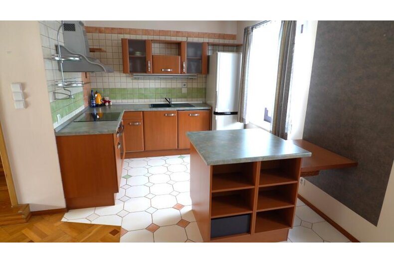 Dom wakacyjny na sprzedaż 219,00 m², oferta nr 24557