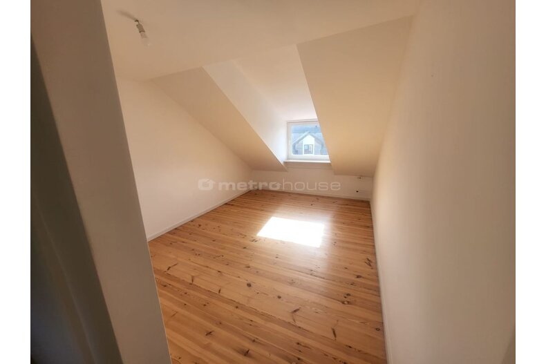 Dom wakacyjny na sprzedaż 300,00 m², oferta nr SDCOMY329