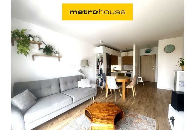 Apartament wakacyjny na sprzedaż 64,12 m², parter, oferta nr SMPUHY956