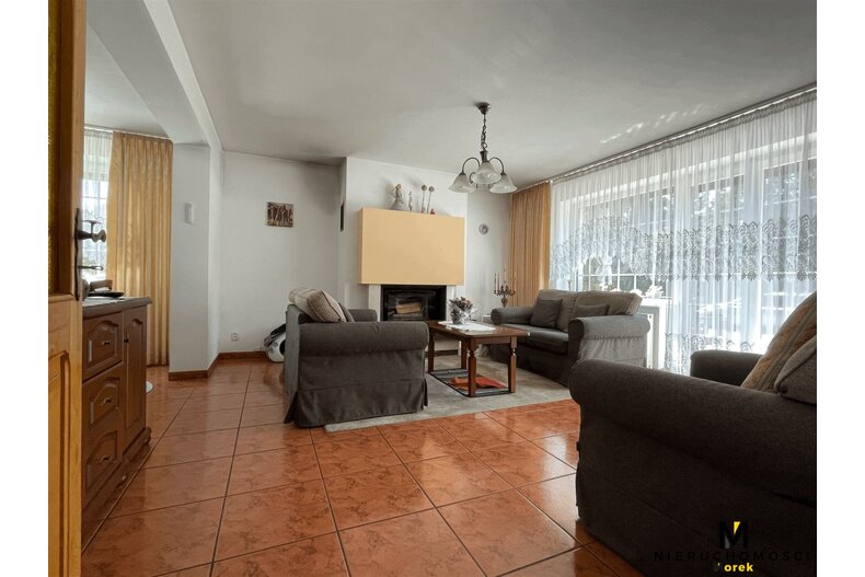 Dom wakacyjny na sprzedaż 220,00 m², oferta nr KMO-DS-2059