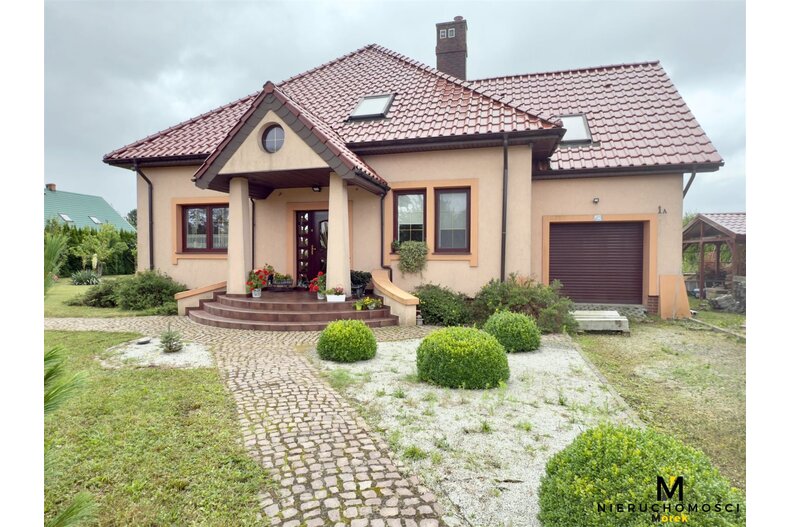 Dom wakacyjny na sprzedaż 125,19 m², oferta nr KMO-DS-2246