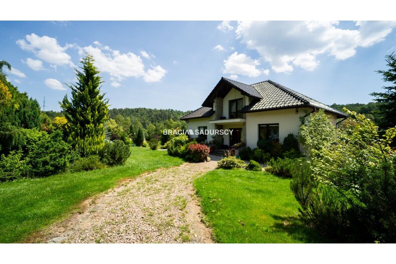 Dom wakacyjny na sprzedaż 237,00 m², oferta nr BS1-DS-307972-41