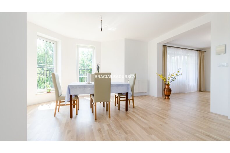 Dom wakacyjny na sprzedaż 229,00 m², oferta nr BS4-DS-306569-103