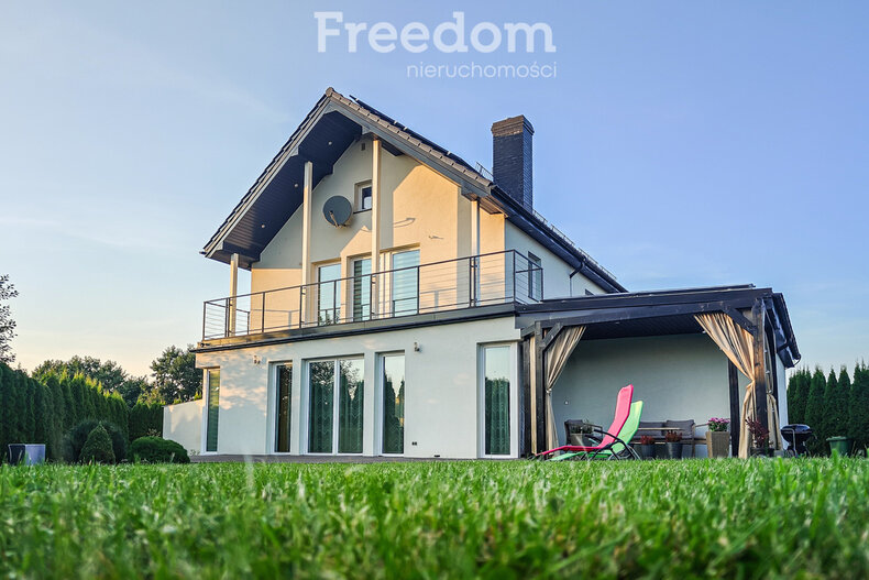 Dom wakacyjny na sprzedaż 164,00 m², oferta nr 15858/3685/ODS