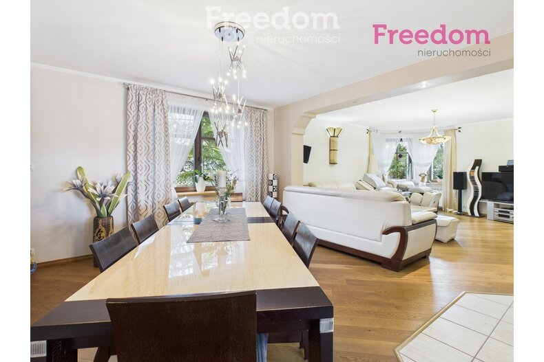 Dom wakacyjny na sprzedaż 290,00 m², oferta nr 15973/3685/ODS