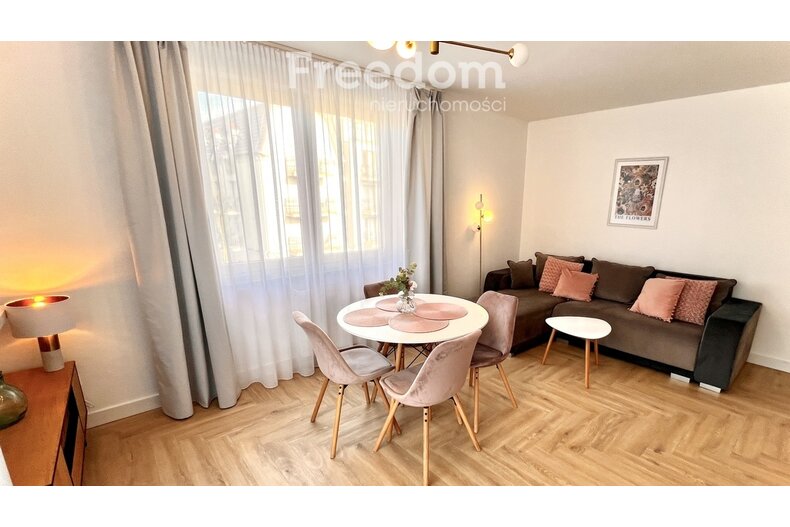 Apartament wakacyjny na sprzedaż 41,00 m², piętro 3, oferta nr 39921/3685/OMS